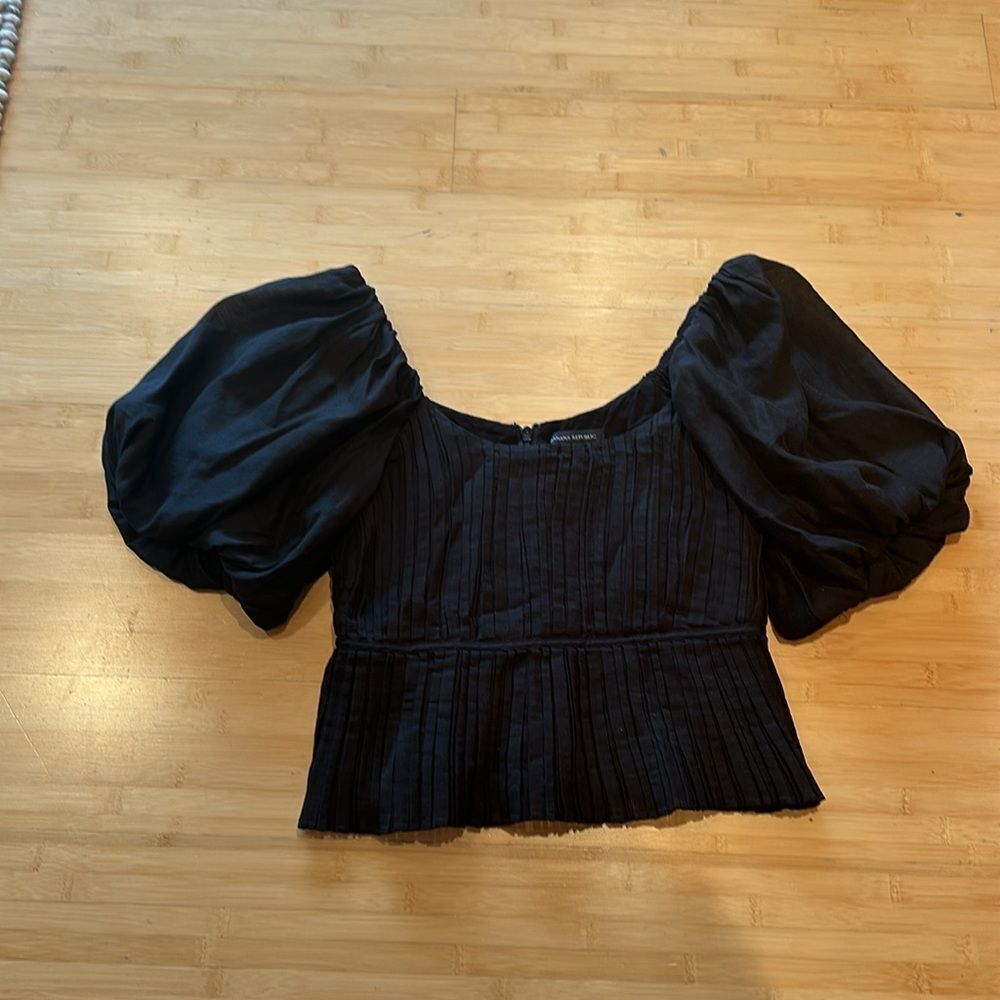 Banana Republic Kali pleated top in black - Picture 5 of 5